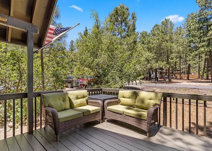 Nicos Porch Holiday home Munds Park